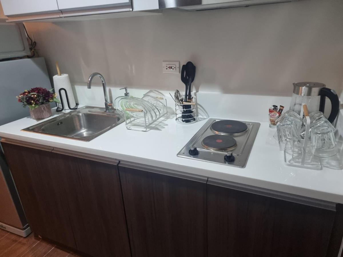 Smdc Air Residences Condo Unit Manila Esterno foto